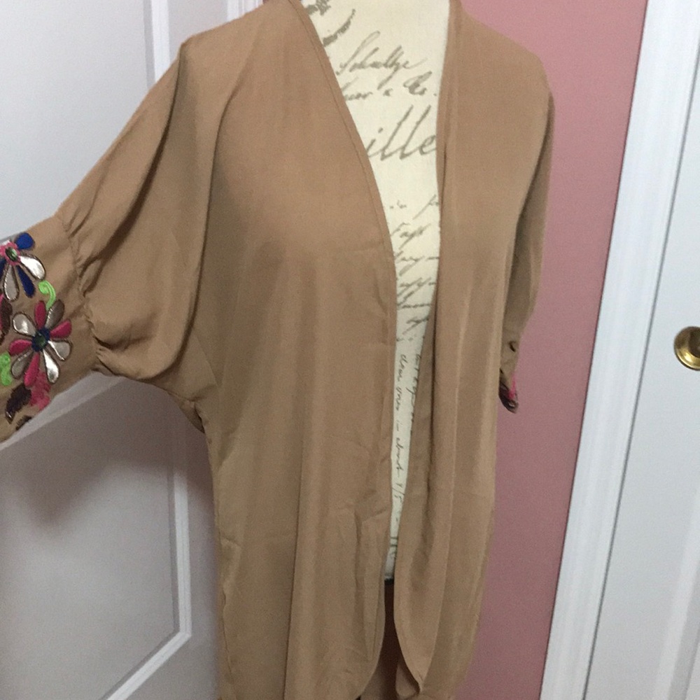 1M LEFT 5⭐️  Rating✨Spring Taupe Cardigan - Picture 3 of 5